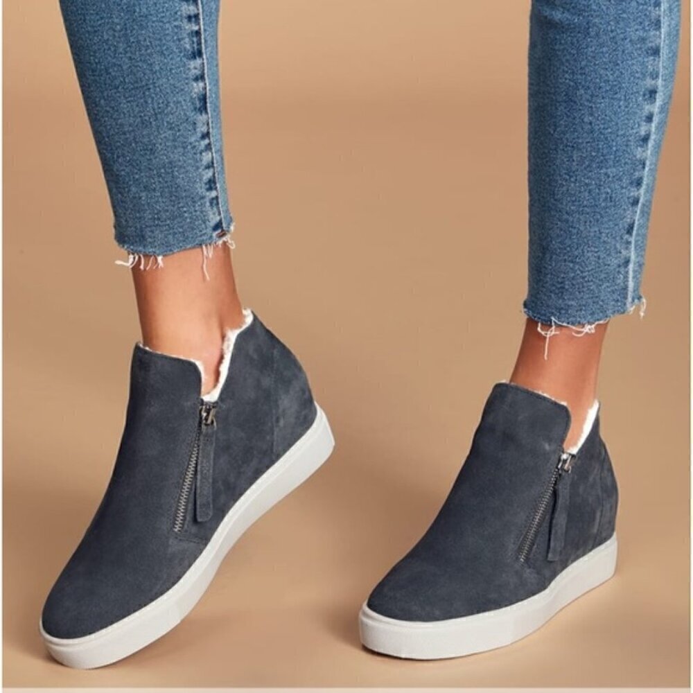 Steve Madden Caliber Gray Leather Faux Fur Lined Wedge Sneaker 9.5‎